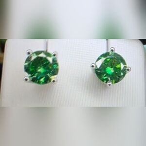 2 ct Moissanite Unisex Money Green Beautiful Stud Earrings MSRP$495
